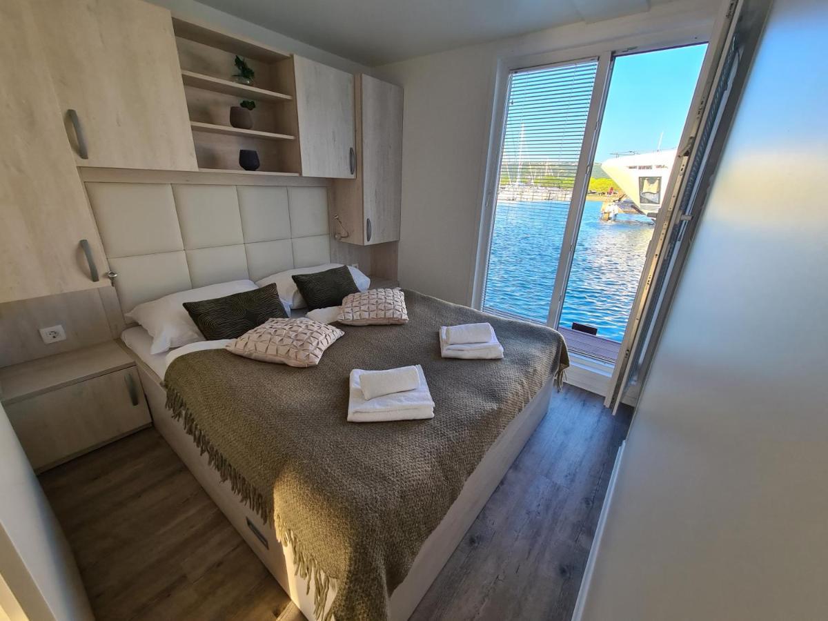 Marina Seahouse Brina Villa Portoroz Exterior photo